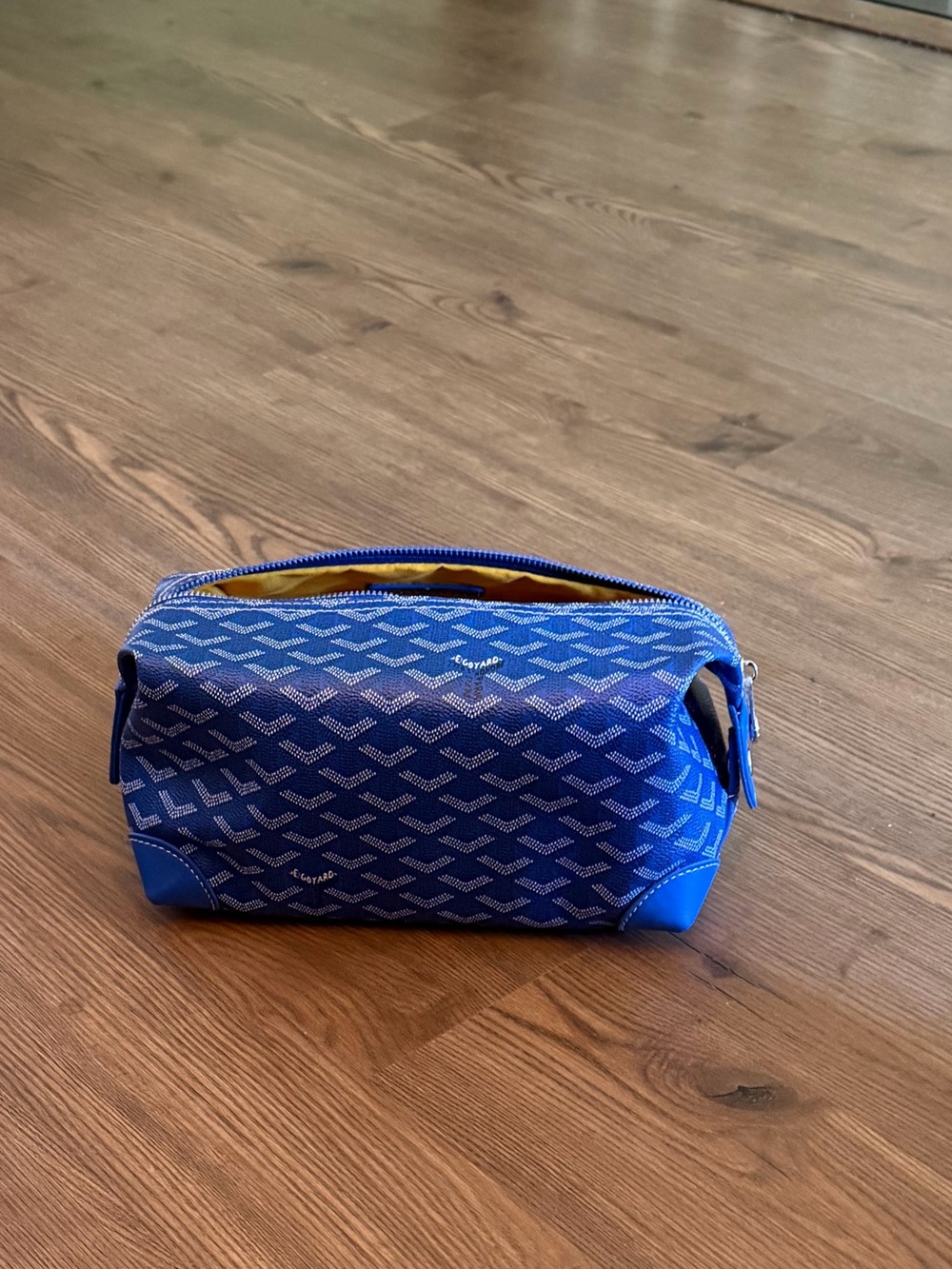 Blue Patterned Bowling Toiletry Bag